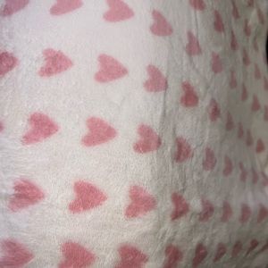 Soft Pink Heart Pattern Large Throw Blanket
